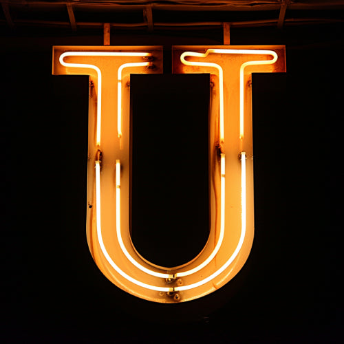 UN4RT - artwork of the letter "U" 