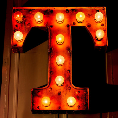 UN4RT - artwork of the letter "T" 